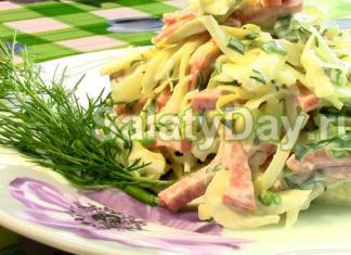 Салат с огурцом и колбасой: рецепты с солеными и свежими огурцами Салат с вареной колбасой и маринованными огурцами